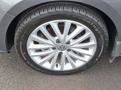 2016 Volkswagen Jetta 4dr Auto 1.8T SEL PZEV Sedan