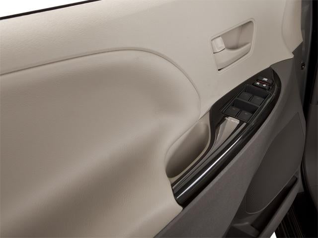 2012 Toyota Sienna 5dr 7-Pass Van V6 LE AAS FWD (Natl)