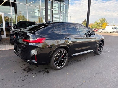 2022 BMW X4 M40i Sports Activity Coupe