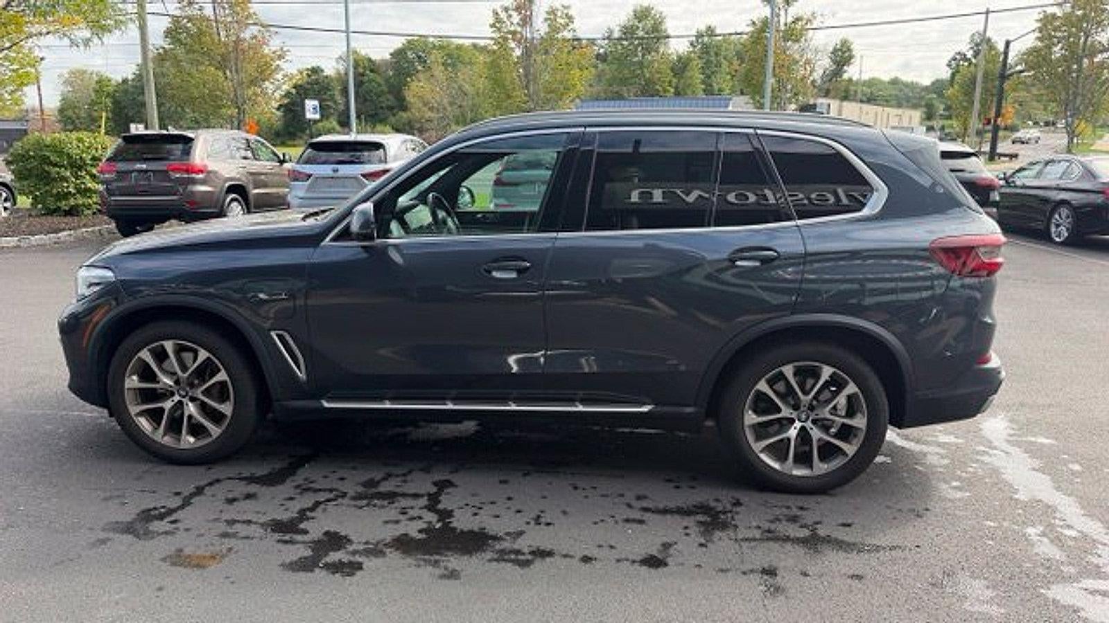 2022 BMW X5 xDrive45e Plug-In Hybrid