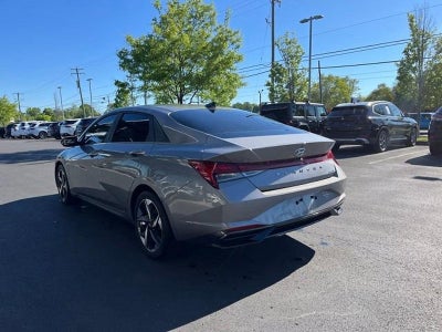 2023 Hyundai ELANTRA Limited IVT