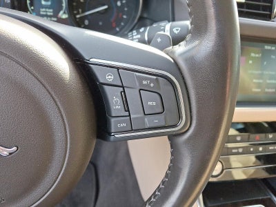 2016 Jaguar XF 4dr Sdn 35t Prestige AWD