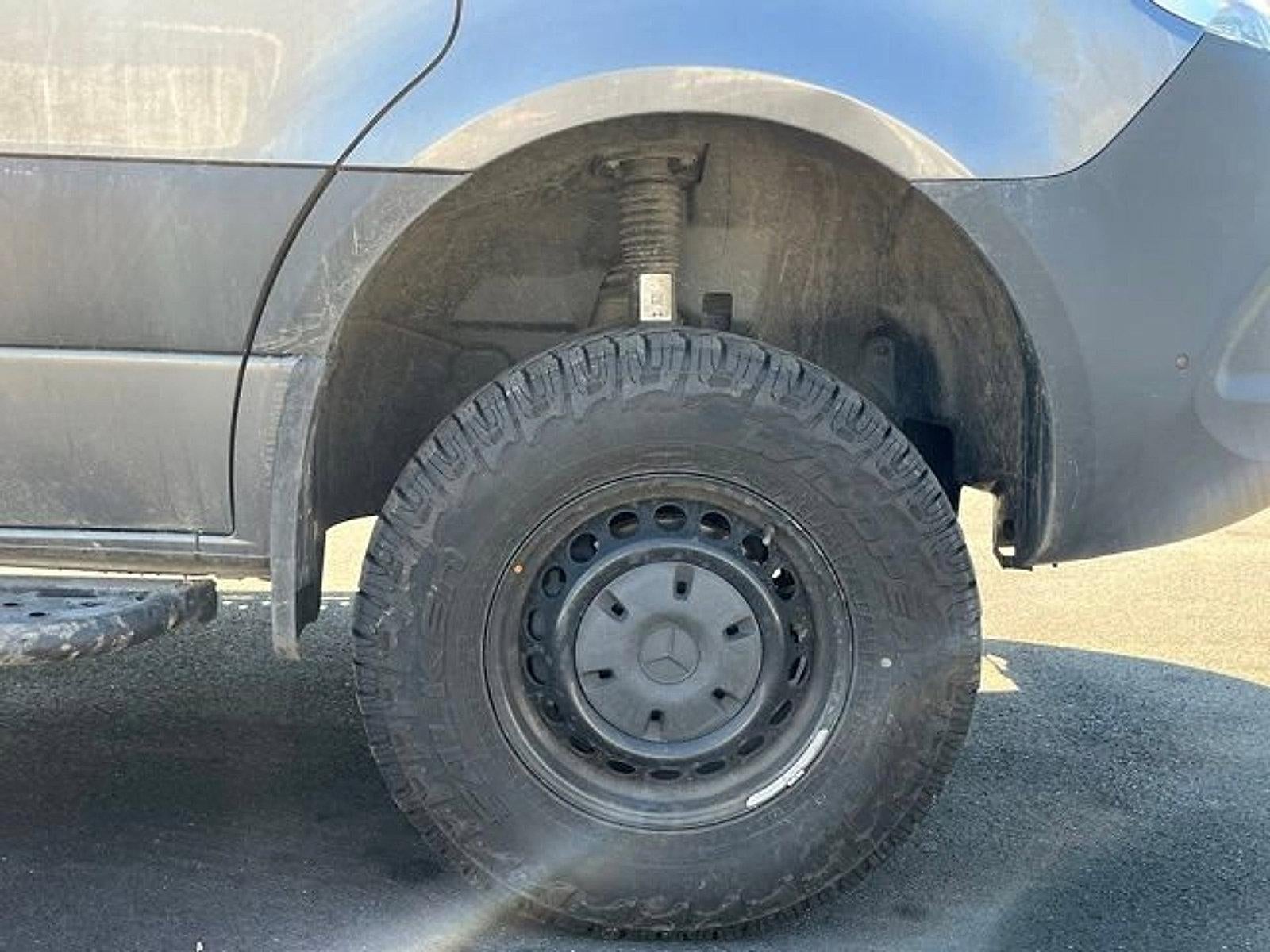 2023 Mercedes-Benz Sprinter Cargo Van 2500 Standard Roof I4 Diesel HO 144" AWD