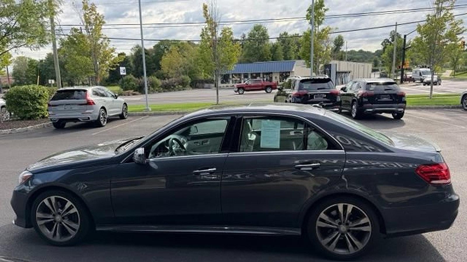 2016 Mercedes-Benz E-Class E 350 4MATIC® Luxury Sedan