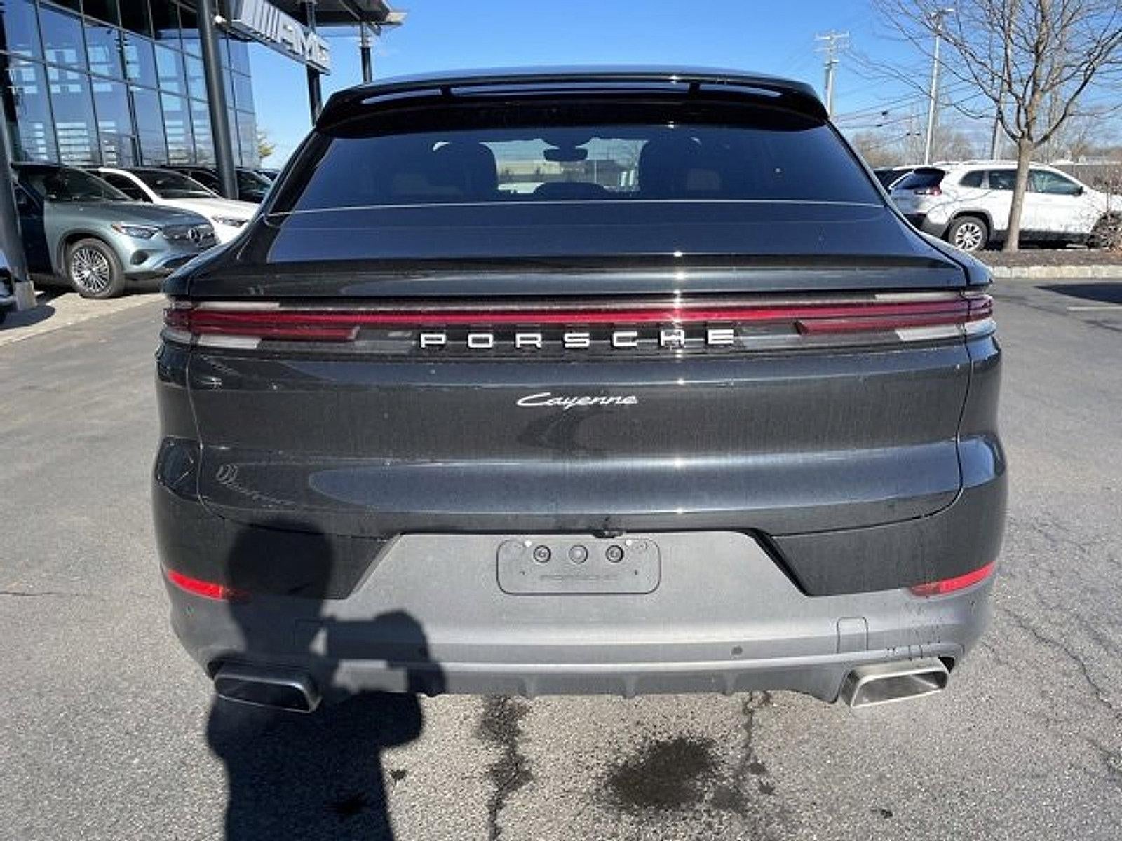 2024 Porsche Cayenne Coupe AWD
