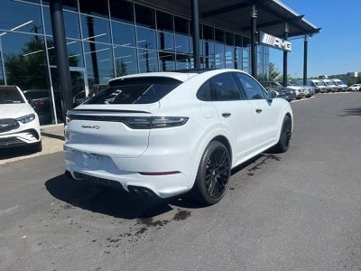 2022 Porsche Cayenne GTS Coupe AWD