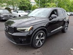 2023 Volvo XC40 B5 AWD Plus Dark Theme