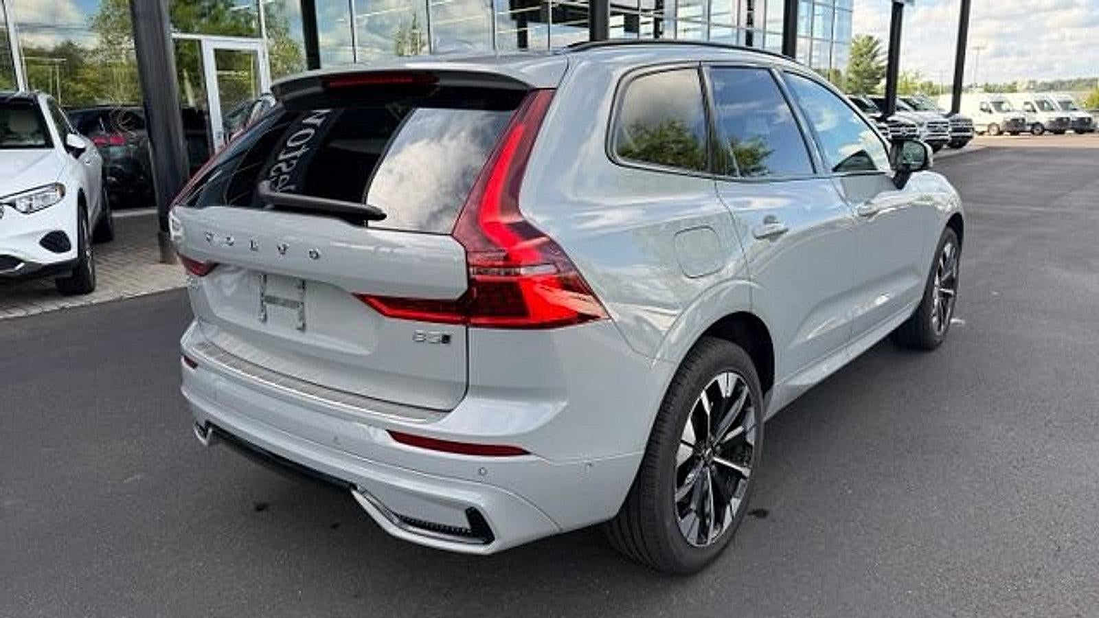 2026 Volvo XC60 B5 AWD Plus