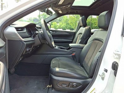 2023 Jeep Grand Cherokee Altitude 4x4