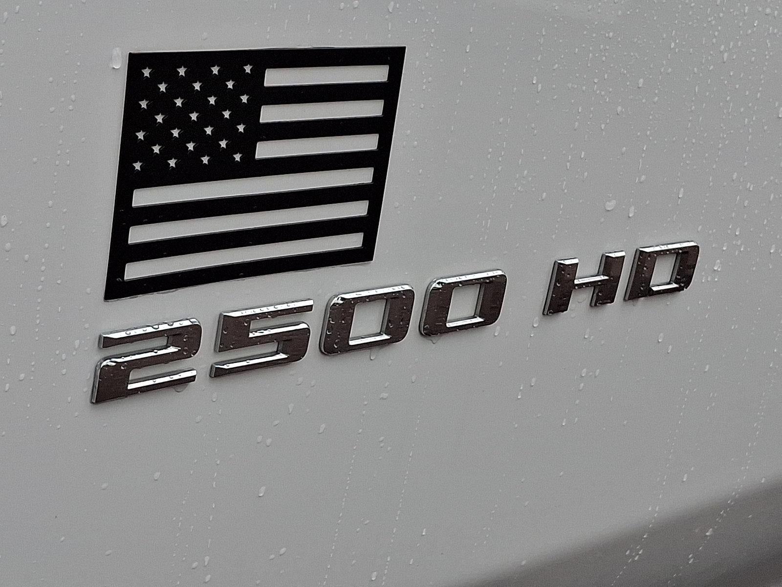 2024 Chevrolet Silverado 2500 HD Crew Cab Standard Box 4-Wheel Drive Custom