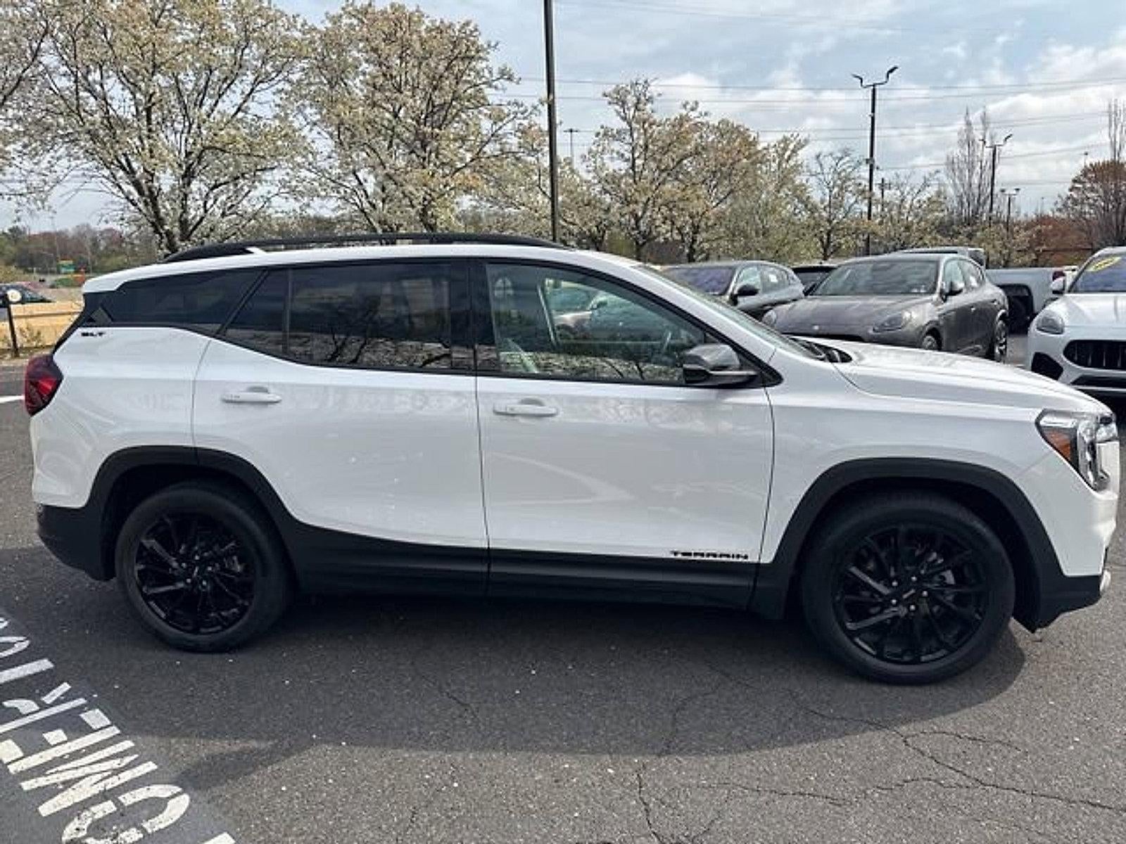 2023 GMC Terrain FWD 4dr SLT