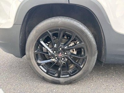 2023 GMC Terrain FWD 4dr SLT