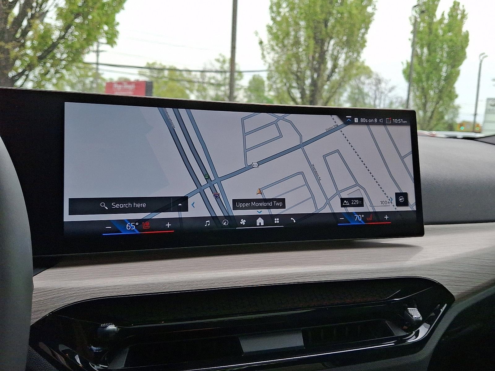 2025 BMW 330i xDrive Sedan