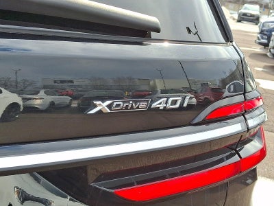 2023 BMW X7 xDrive40i Sports Activity Vehicle