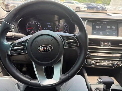 2020 Kia Optima SE Auto