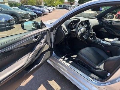 2019 INFINITI Q60 3.0t LUXE AWD