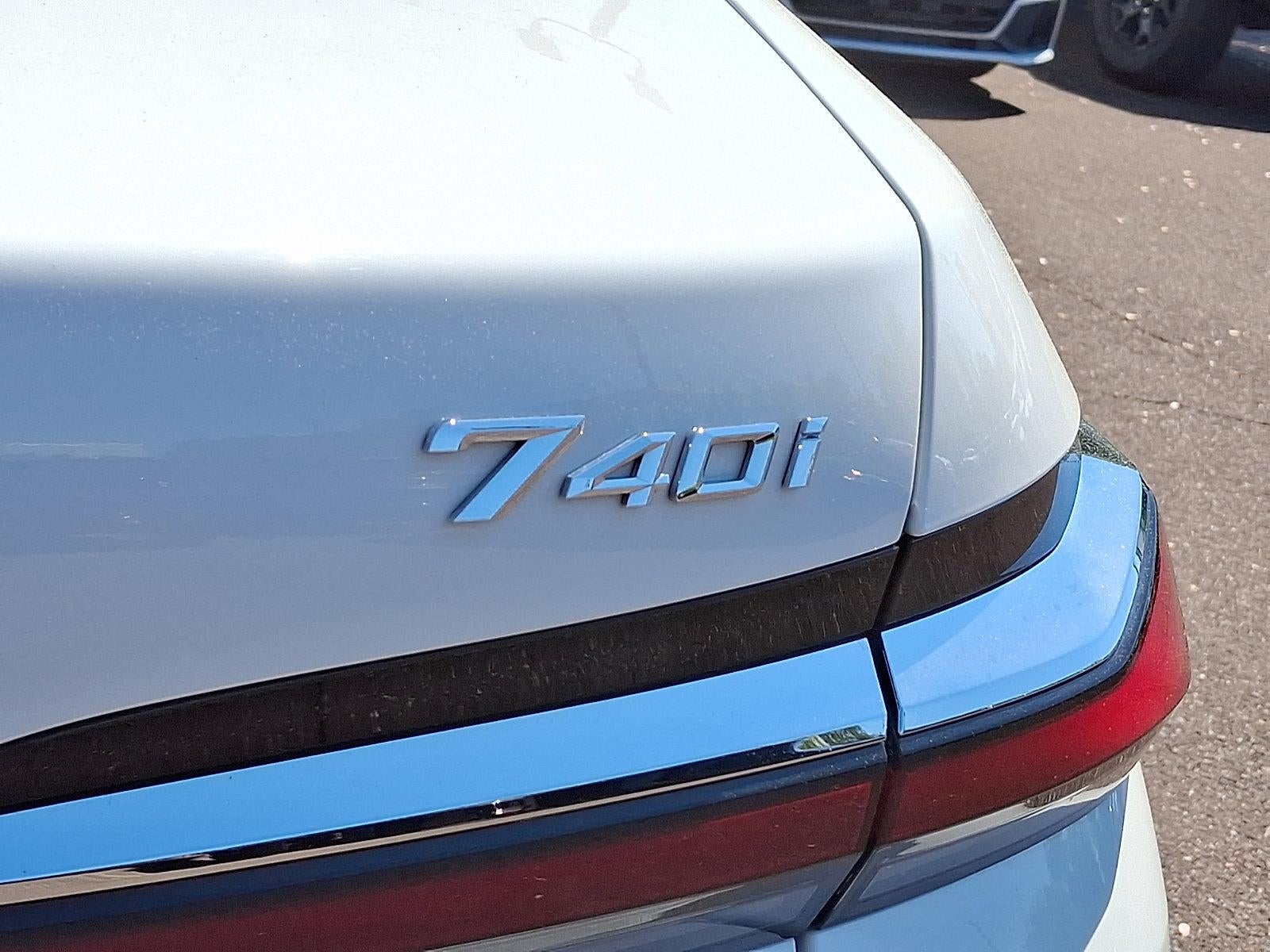 2025 BMW 740i xDrive Sedan