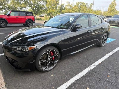 2025 Alfa Romeo Giulia AWD