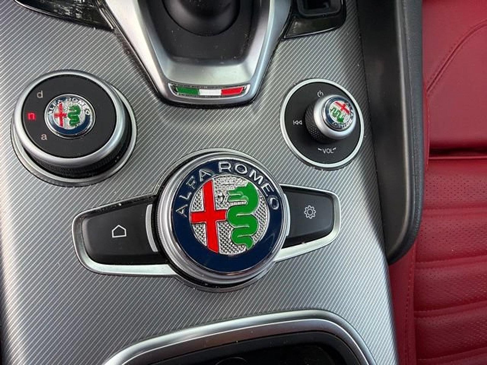 2025 Alfa Romeo Giulia AWD