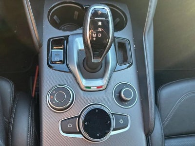 2022 Alfa Romeo Giulia Veloce AWD