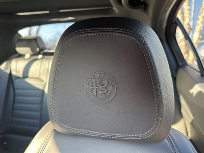 2022 Alfa Romeo Giulia Veloce AWD