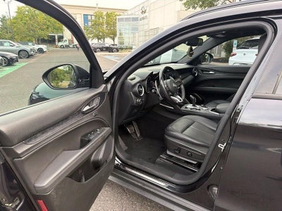 2023 Alfa Romeo Stelvio Sprint AWD