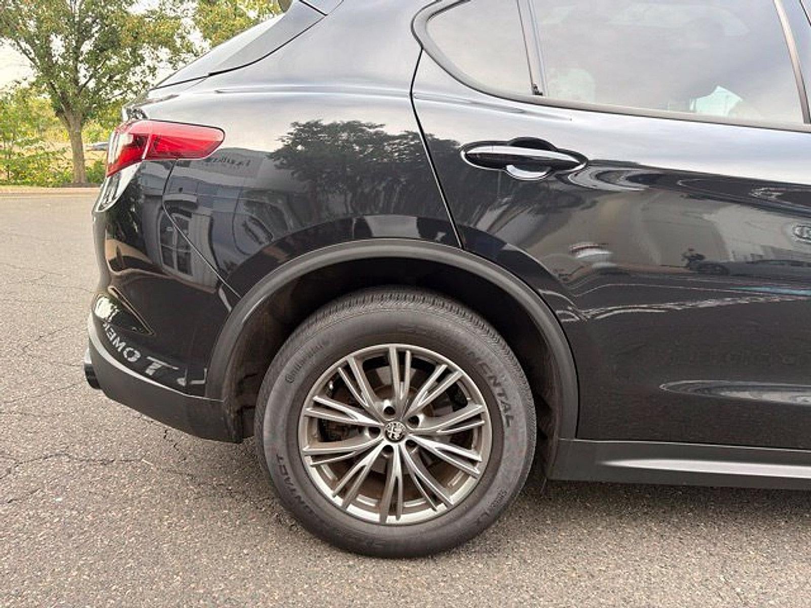 2023 Alfa Romeo Stelvio Sprint AWD