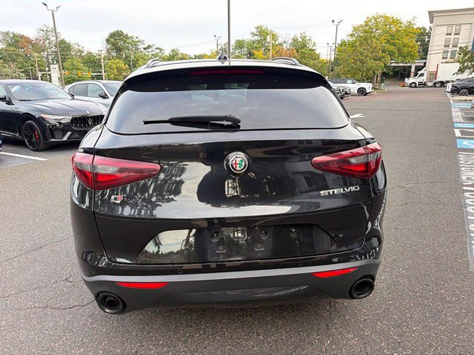 2023 Alfa Romeo Stelvio Sprint AWD