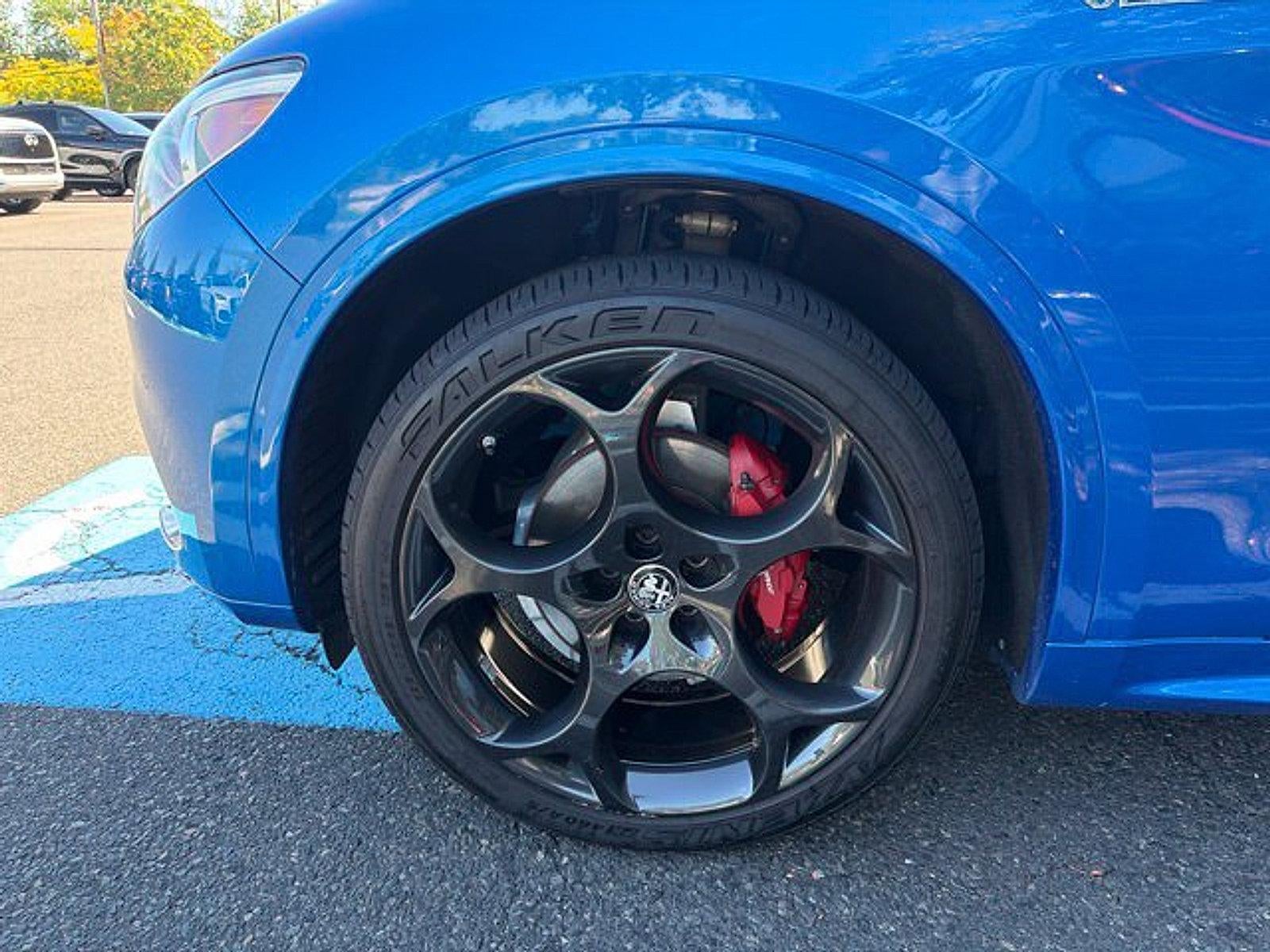2023 Alfa Romeo Stelvio Veloce AWD