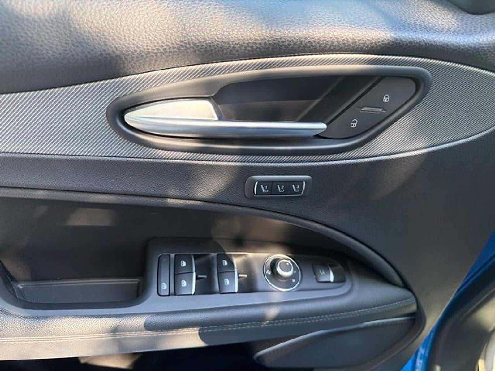 2023 Alfa Romeo Stelvio Veloce AWD