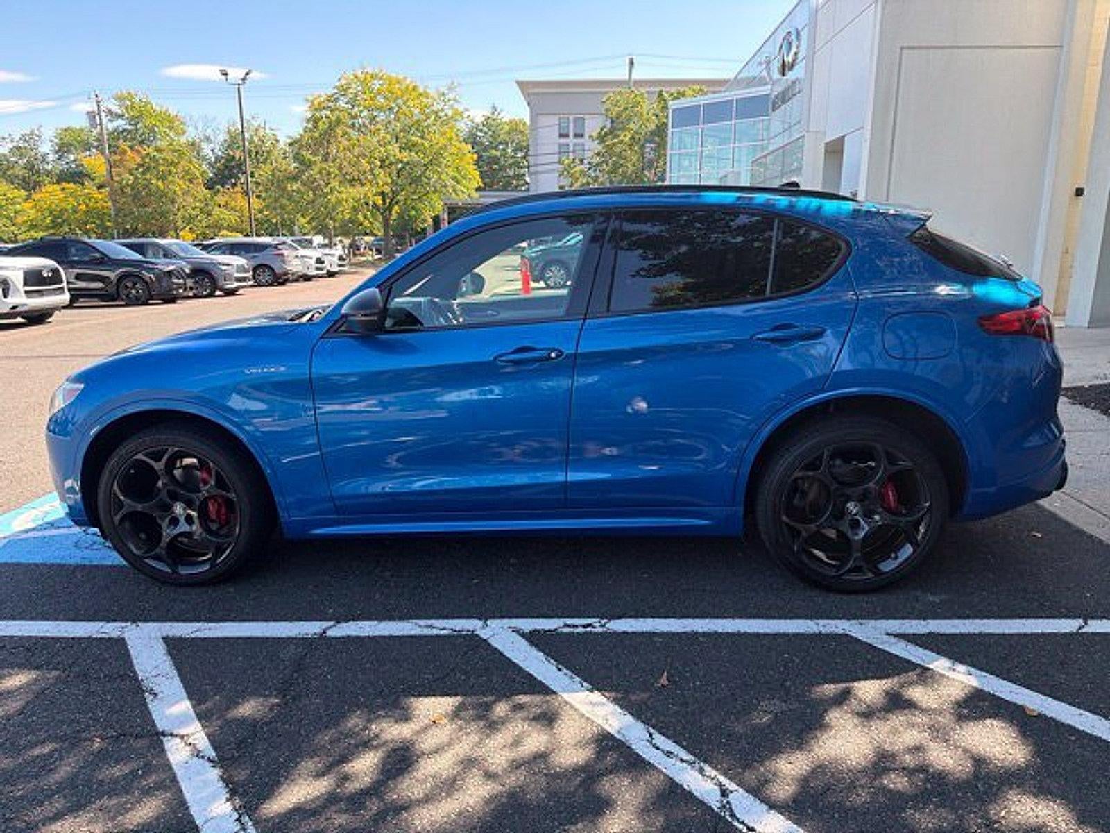2023 Alfa Romeo Stelvio Veloce AWD