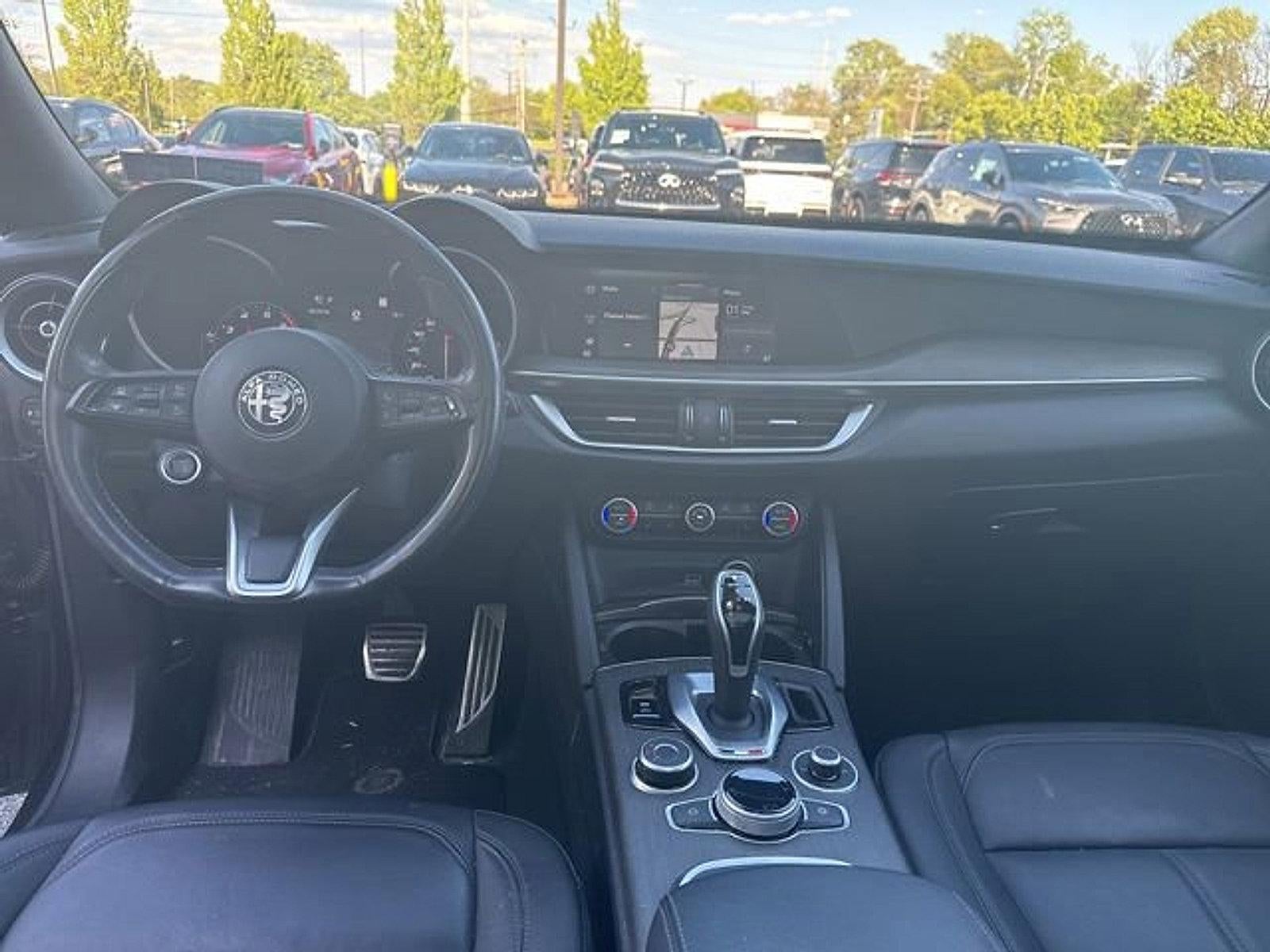 2023 Alfa Romeo Stelvio Ti AWD