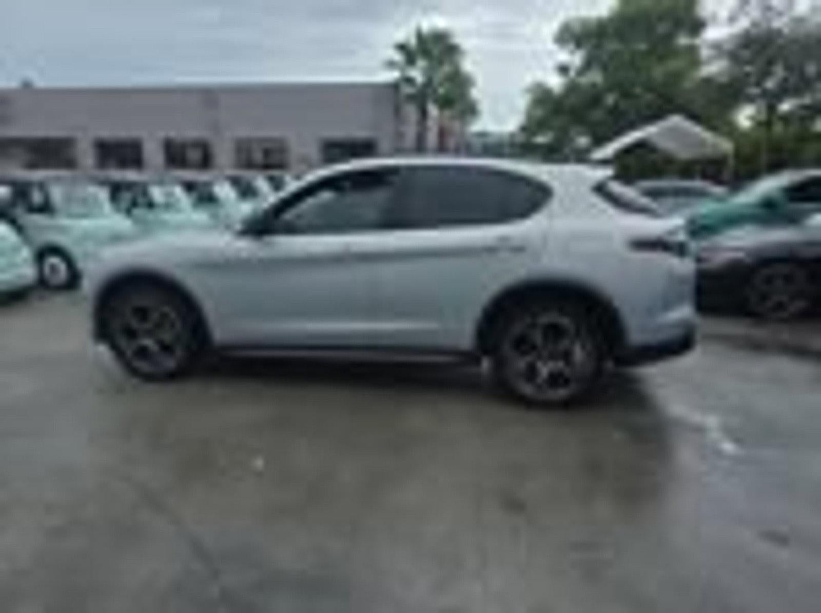 2024 Alfa Romeo Stelvio Ti AWD