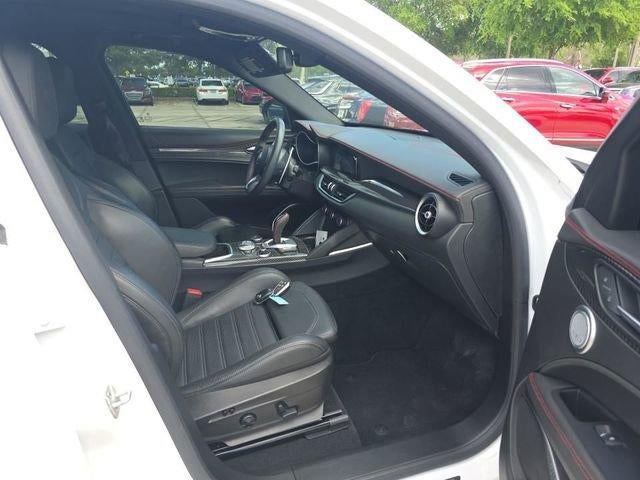 2023 Alfa Romeo Stelvio Estrema AWD