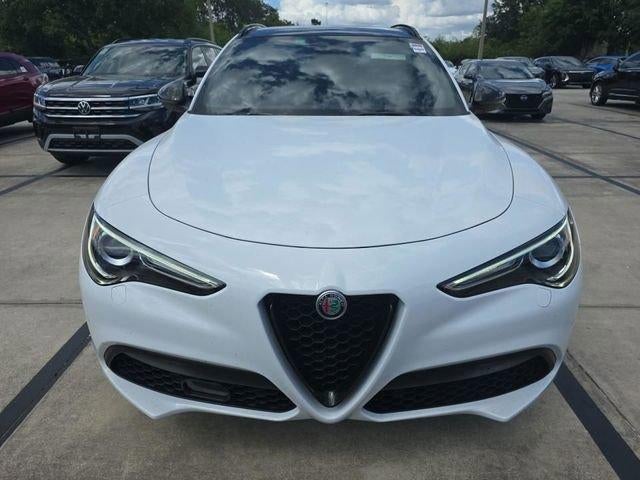 2023 Alfa Romeo Stelvio Estrema AWD
