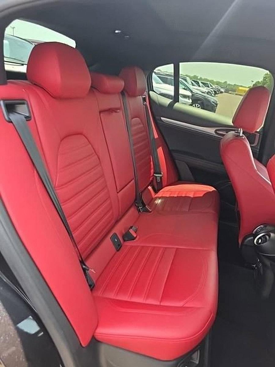 2024 Alfa Romeo Stelvio Veloce AWD