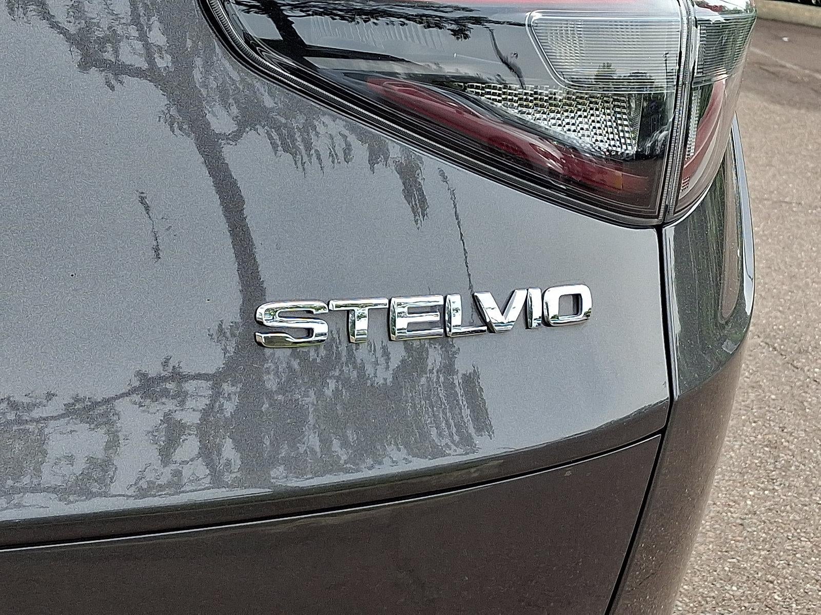 2024 Alfa Romeo Stelvio Veloce AWD