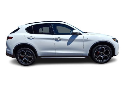 2023 Alfa Romeo Stelvio Ti AWD