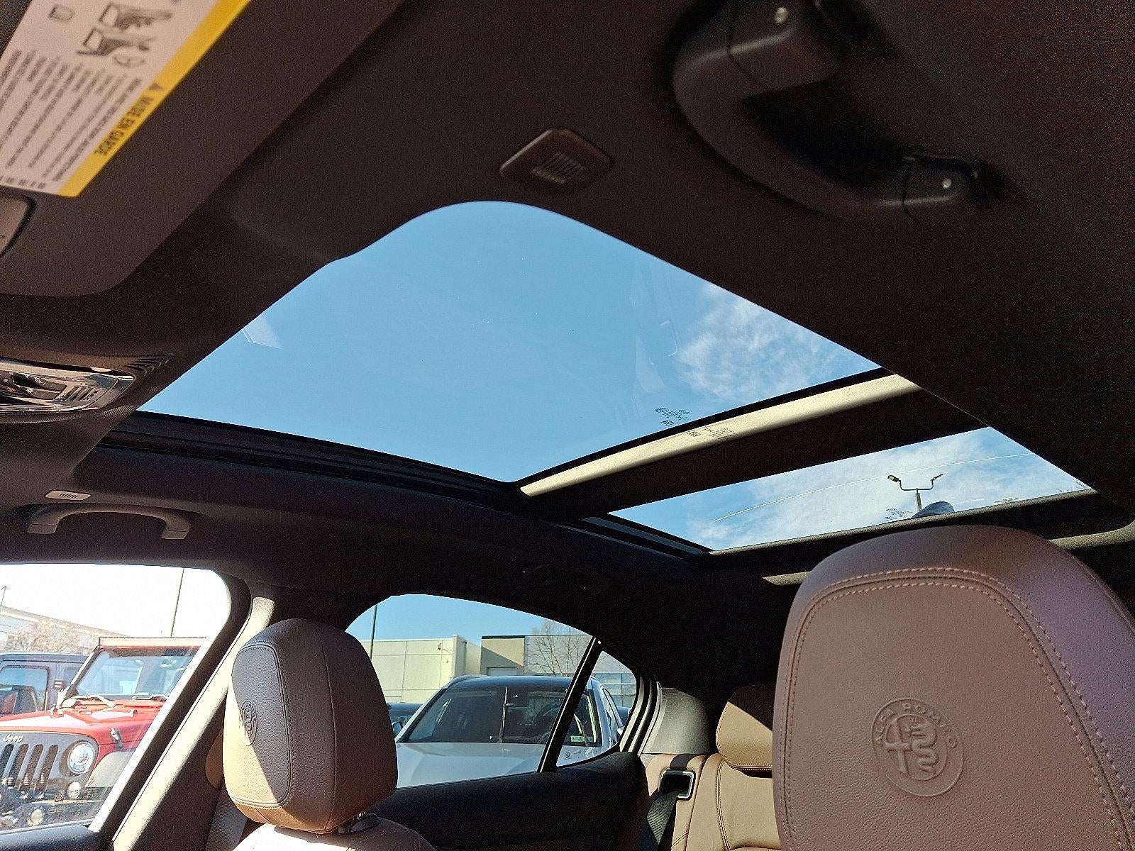 2022 Alfa Romeo Stelvio Ti AWD