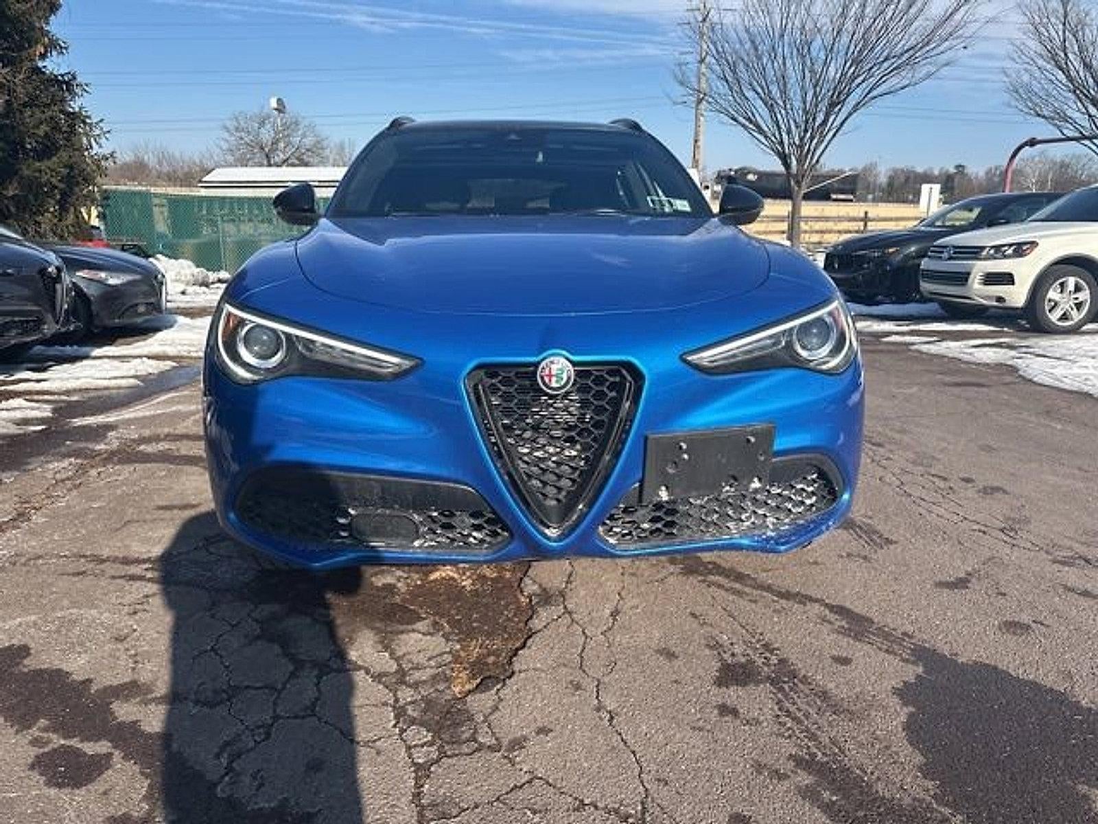 2023 Alfa Romeo Stelvio Veloce AWD