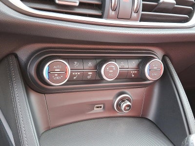 2023 Alfa Romeo Stelvio Veloce AWD