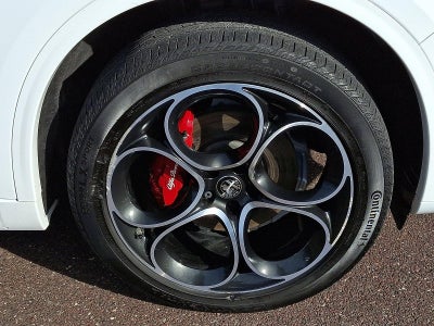 2023 Alfa Romeo Stelvio Veloce AWD