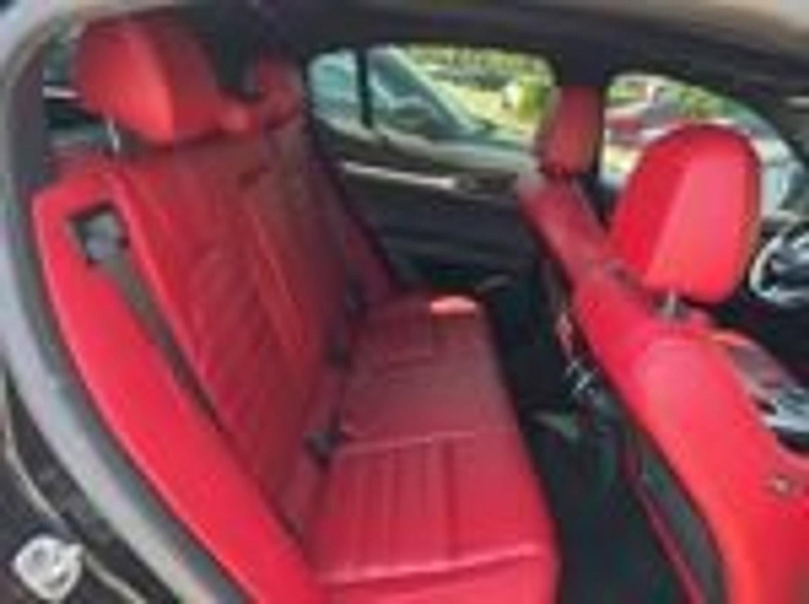 2022 Alfa Romeo Stelvio Veloce AWD