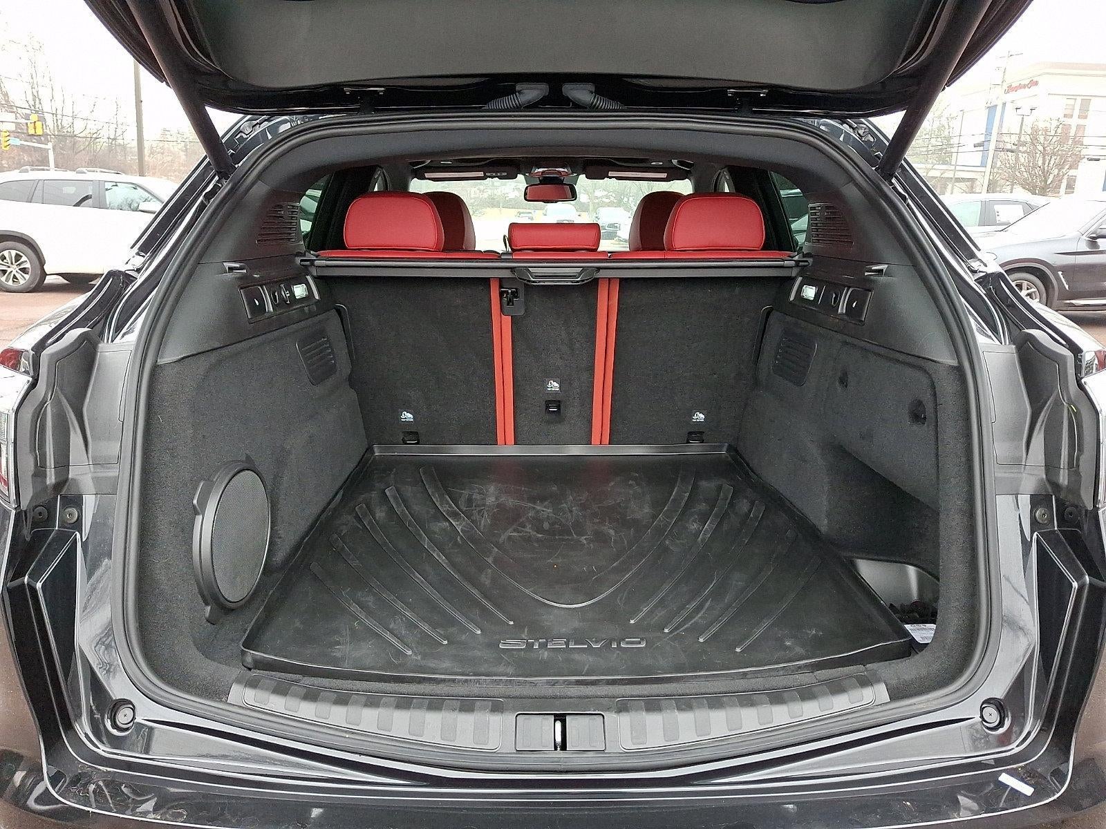 2024 Alfa Romeo Stelvio Veloce AWD