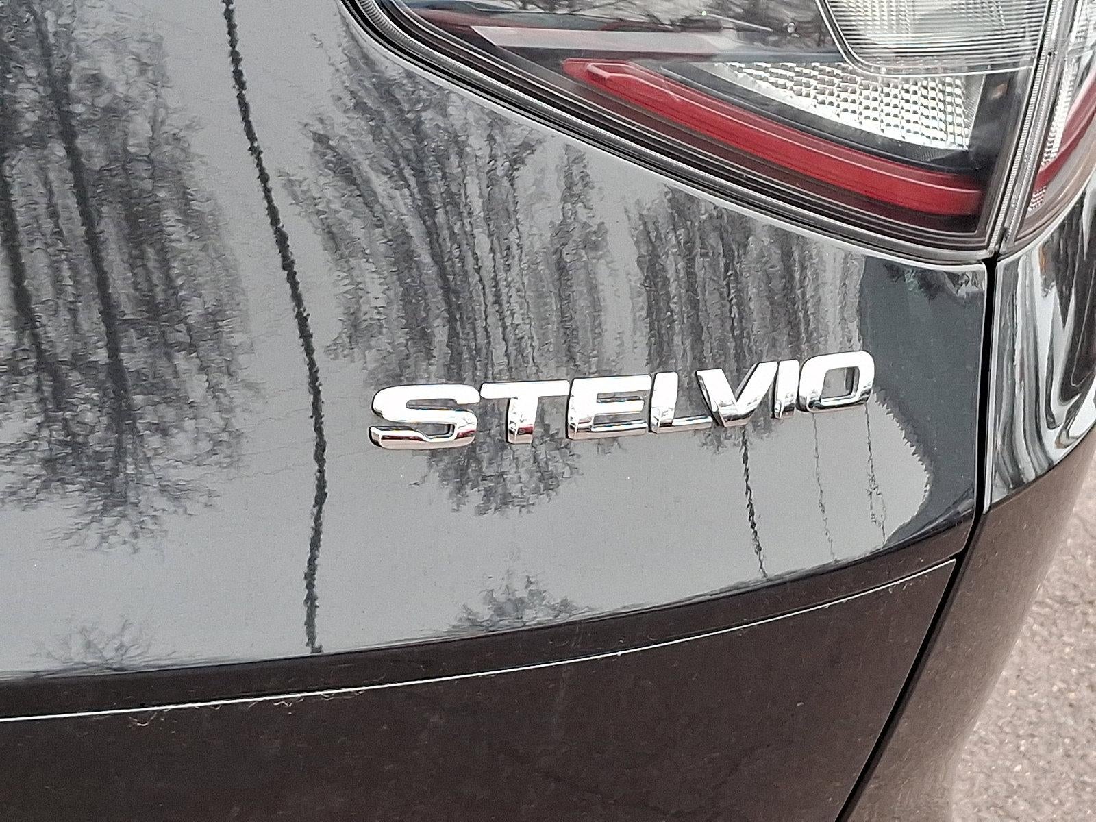 2024 Alfa Romeo Stelvio Veloce AWD
