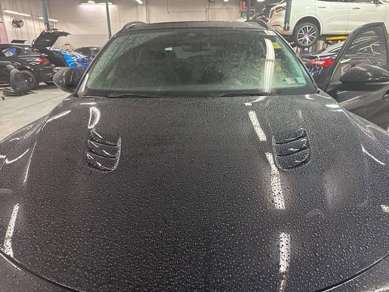 2023 Alfa Romeo Stelvio Quadrifoglio AWD