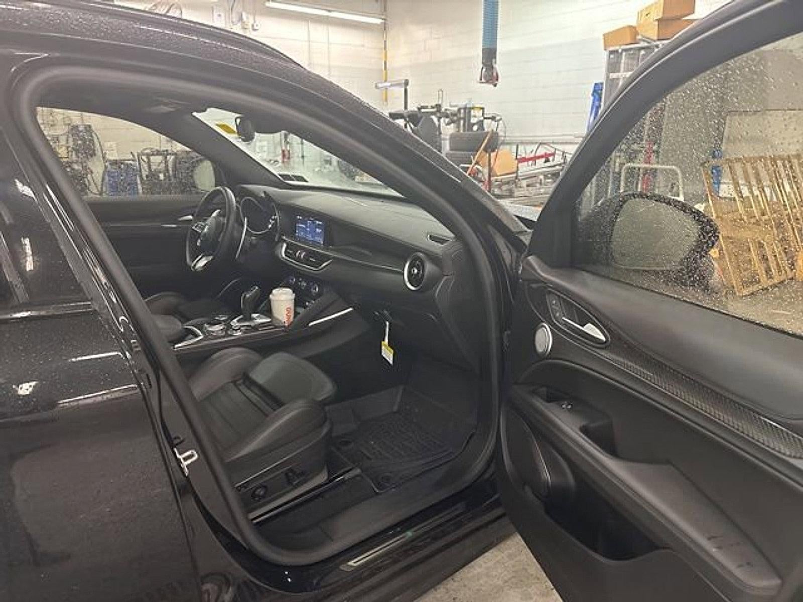 2023 Alfa Romeo Stelvio Quadrifoglio AWD