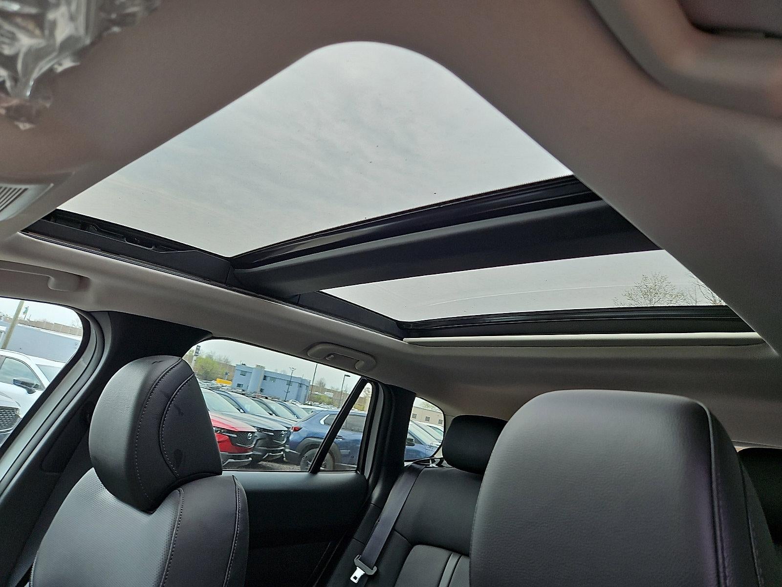 2026 Mazda Mazda CX-50 Hybrid Premium AWD