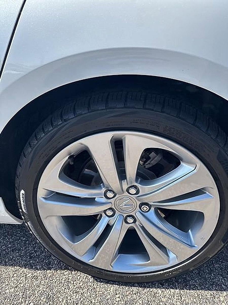 2022 Acura TLX FWD w/Technology Package