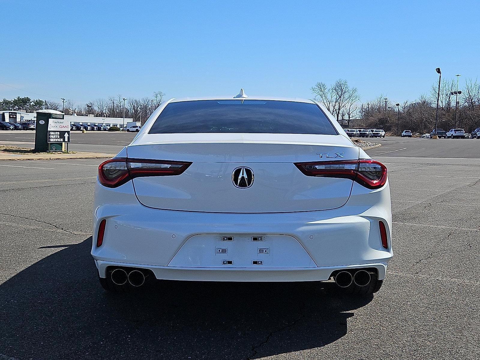 2022 Acura TLX FWD w/Technology Package
